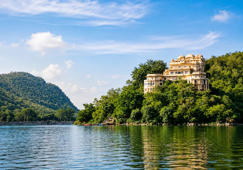 The Historical Siliserh Lake